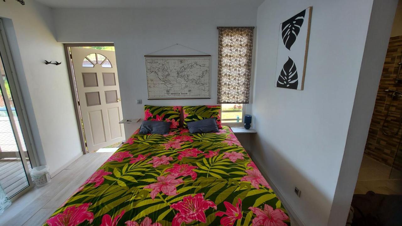 Studio Vaimiti Pour 2 Personnes Vue Mer Et Moorea Faaa Eksteriør billede